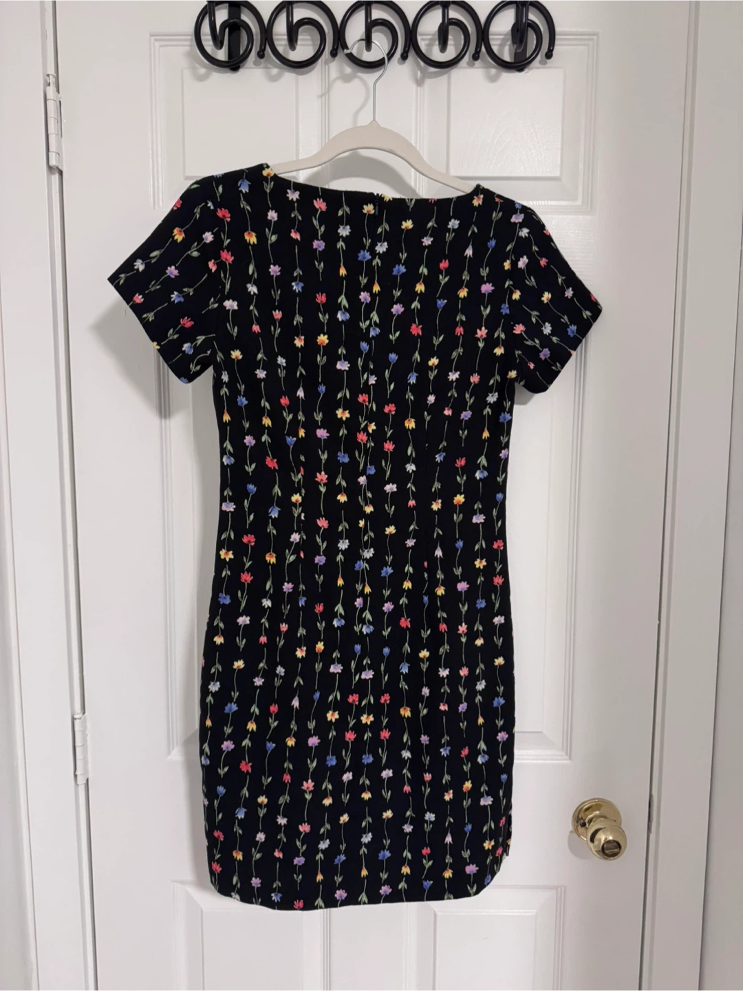Vintage Rovine black floral short sleeve dress size medium - photo 3