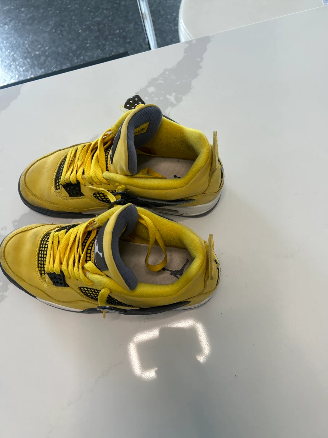 Jordan 4 retro Lighting 2021 - photo 4