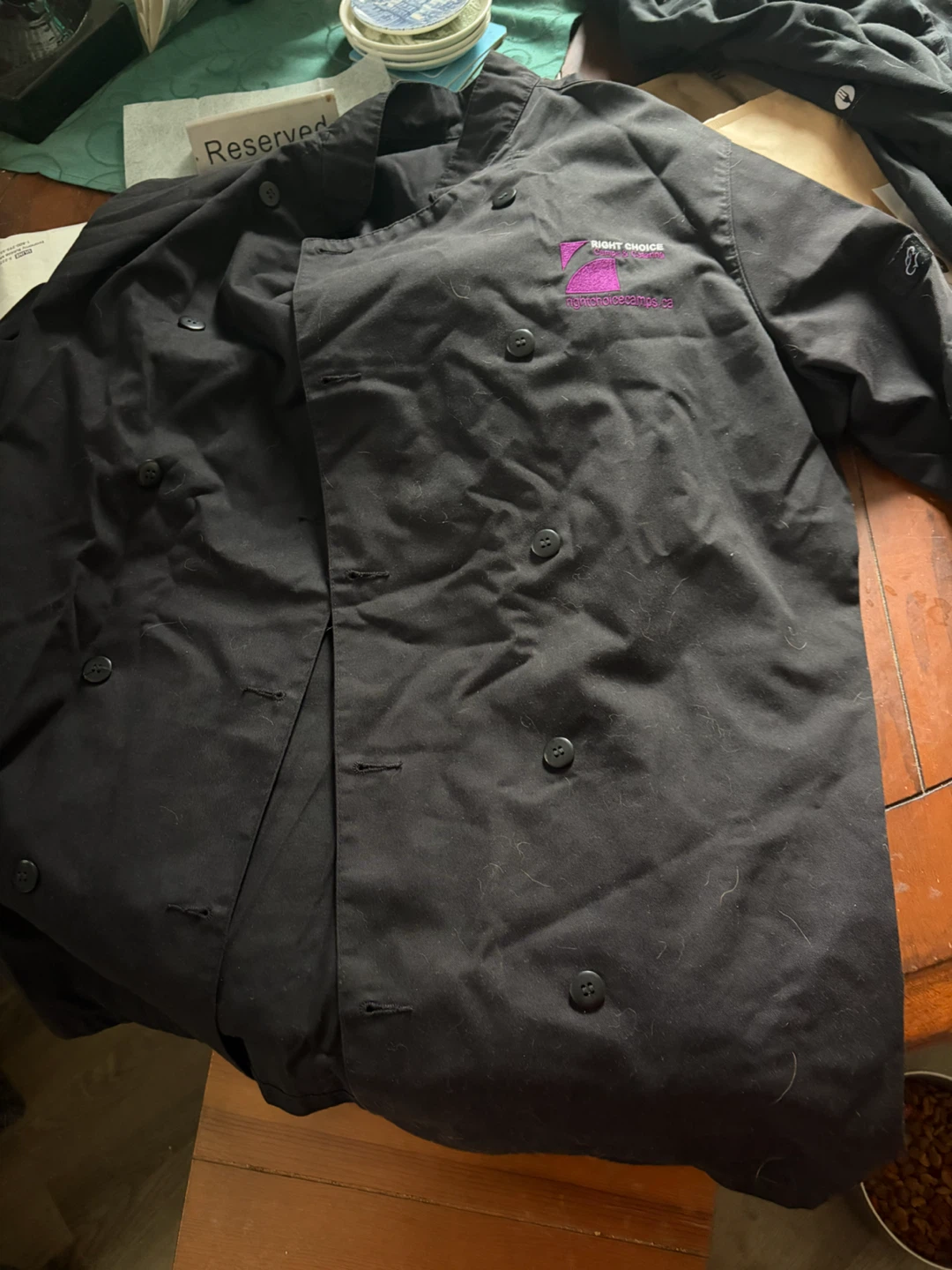 2 kitchen uniforms