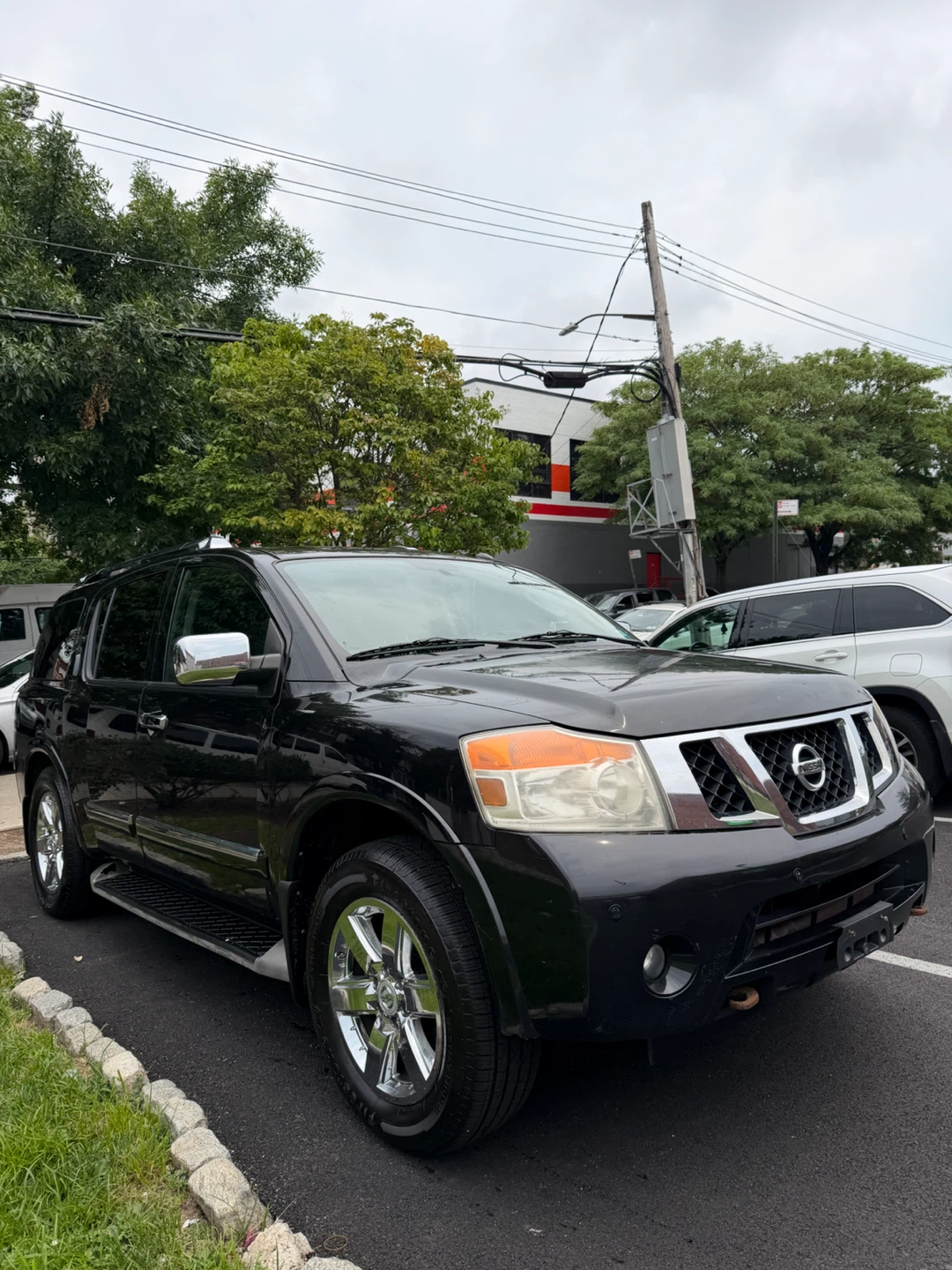 2012 Black Nissan Armada Platinum SUV - photo 3