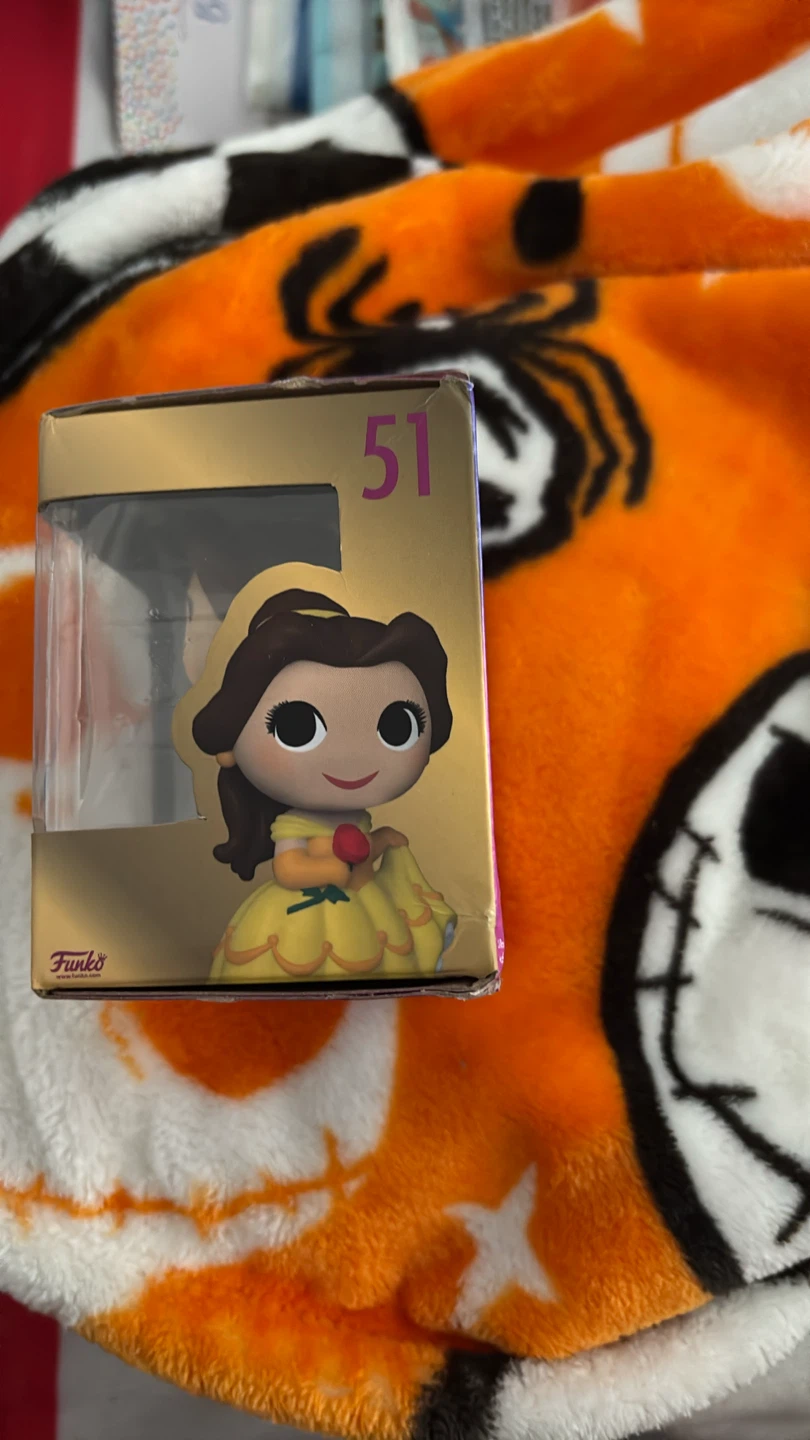 Disney Princess Belle Funko Mini Vinyl Figure #51 - photo 2