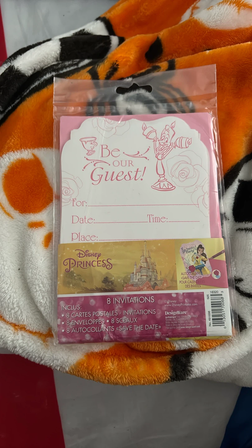Disney Princess "Enchanted Party" 8 Invitations & Seals - photo 2