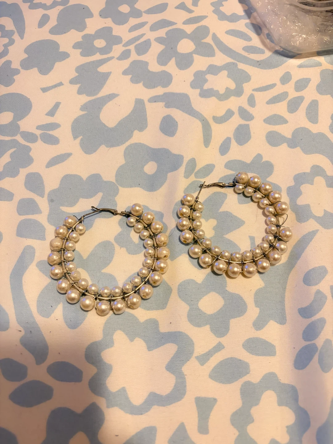 Big pearl earrings