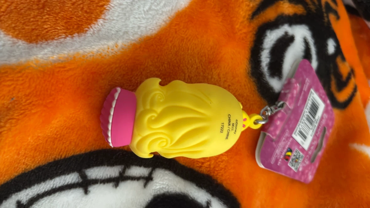 Disney Princess Aurora Keychain - photo 3