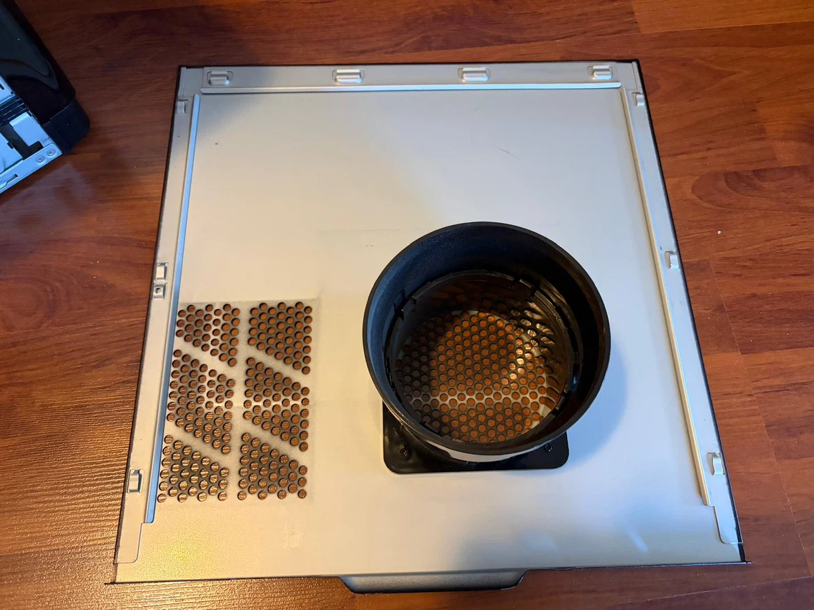 Small Case (NOT ATX) - Untested - photo 4
