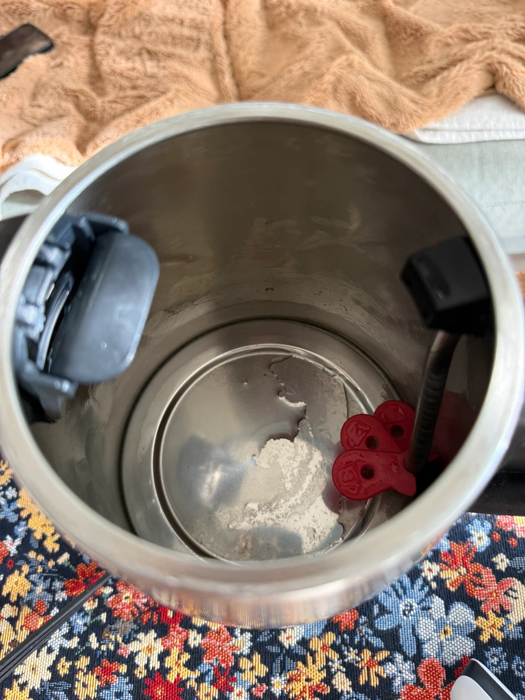 Black & Decker Cordless Electric Kettle Stainless Steel - photo 3