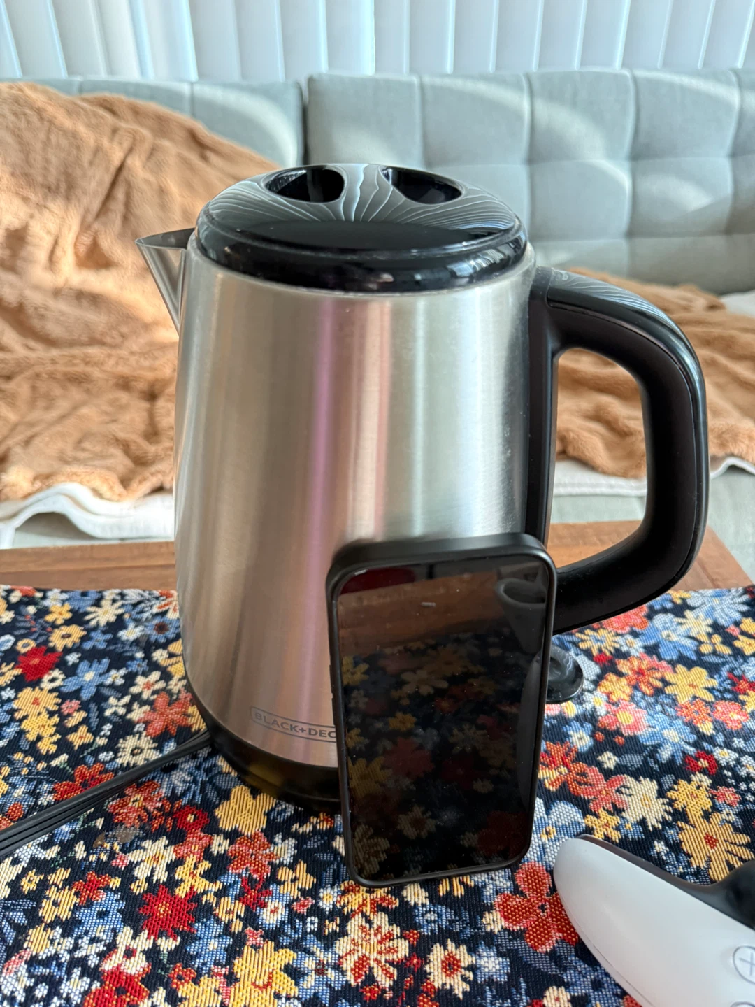 Black & Decker Cordless Electric Kettle Stainless Steel - photo 2