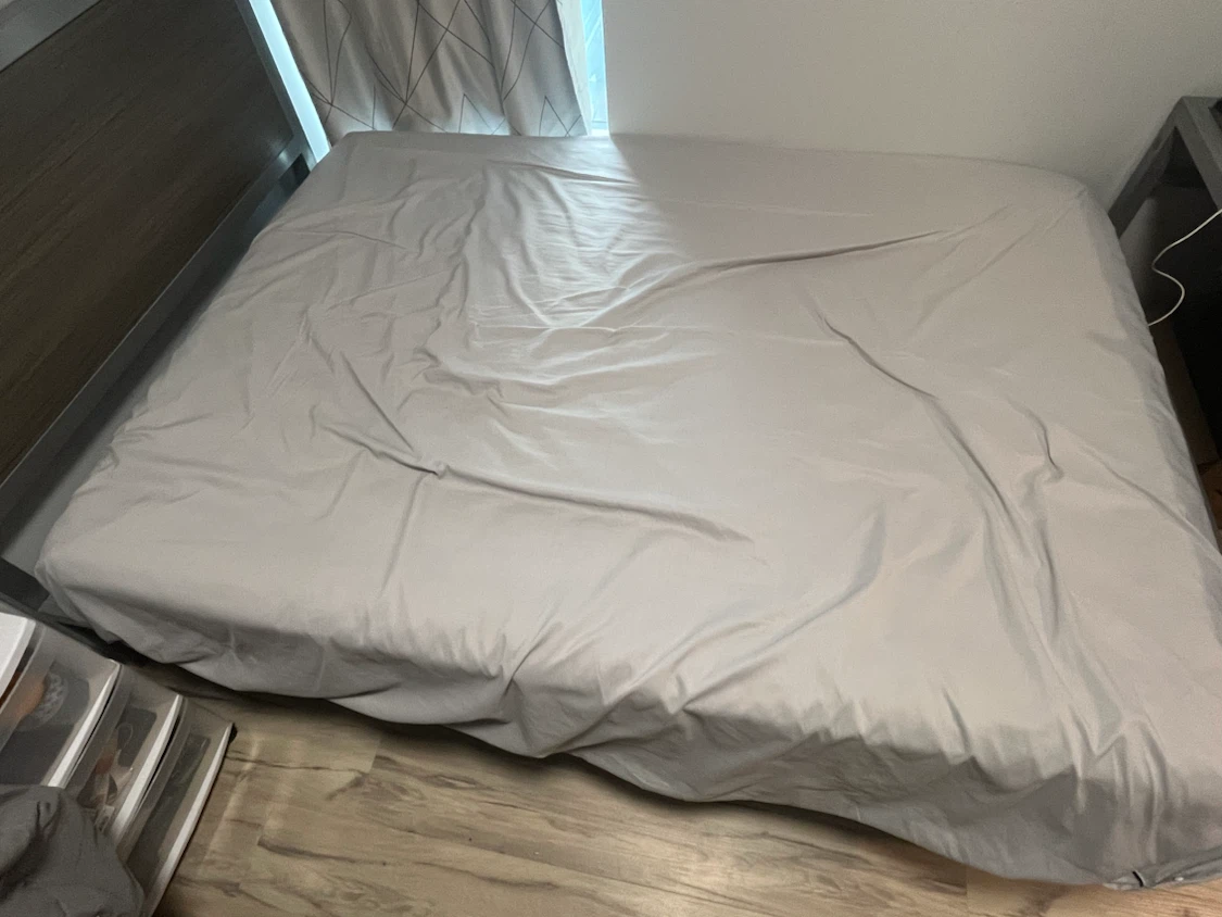 Queen Mattress + Black Bed Support/Frame