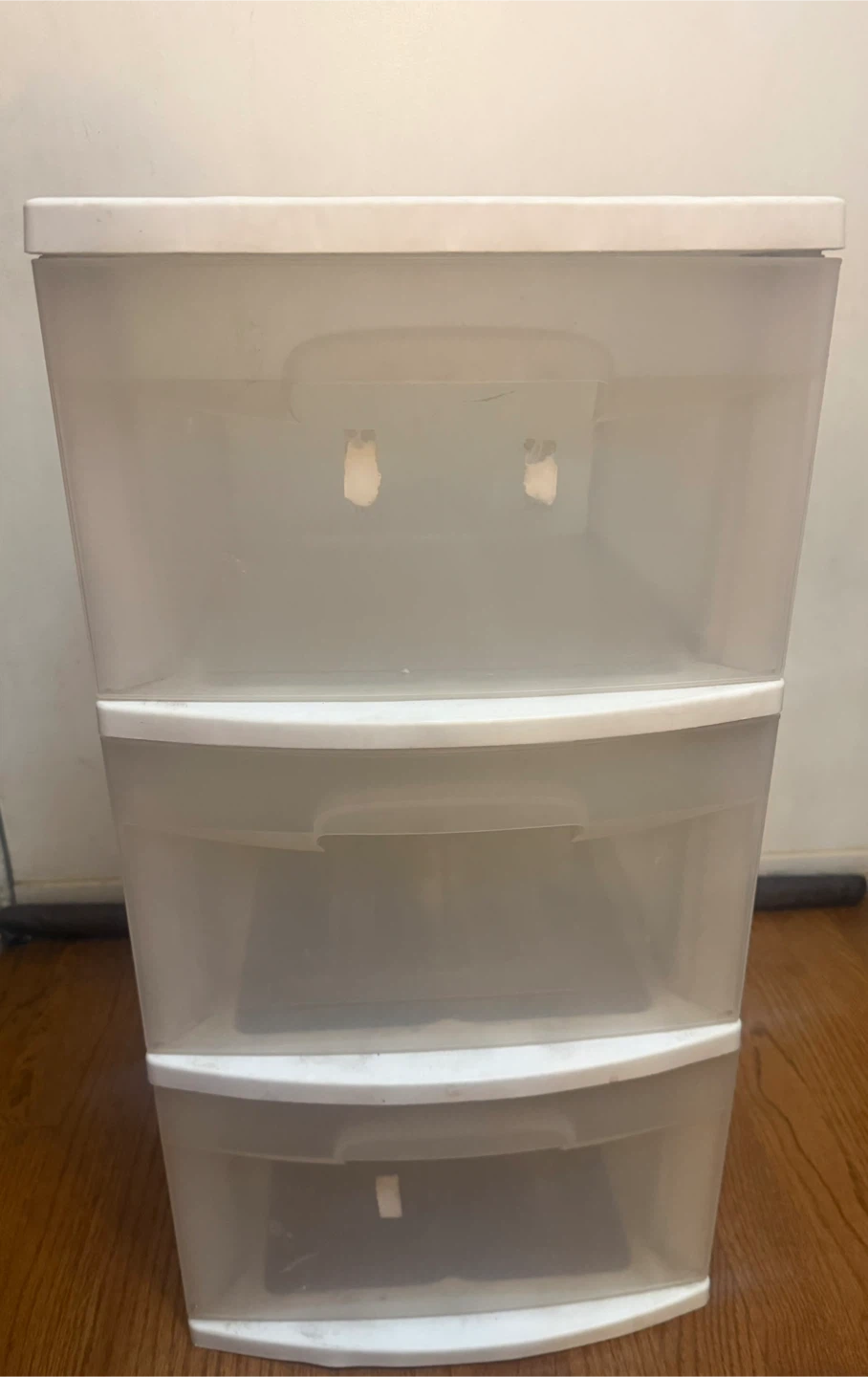 White three drawer storage - photo 2