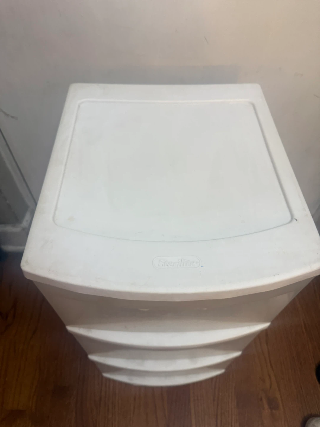White three drawer storage - photo 3