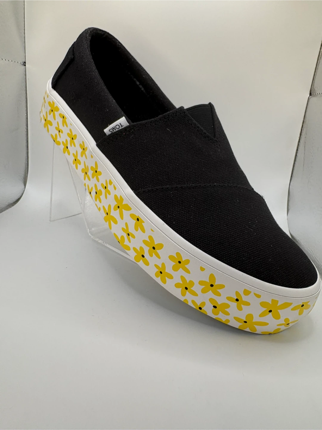 7.5 - TOMS Black Slip-On Shoes with Yellow Flowers - Size 7.5 - photo 2
