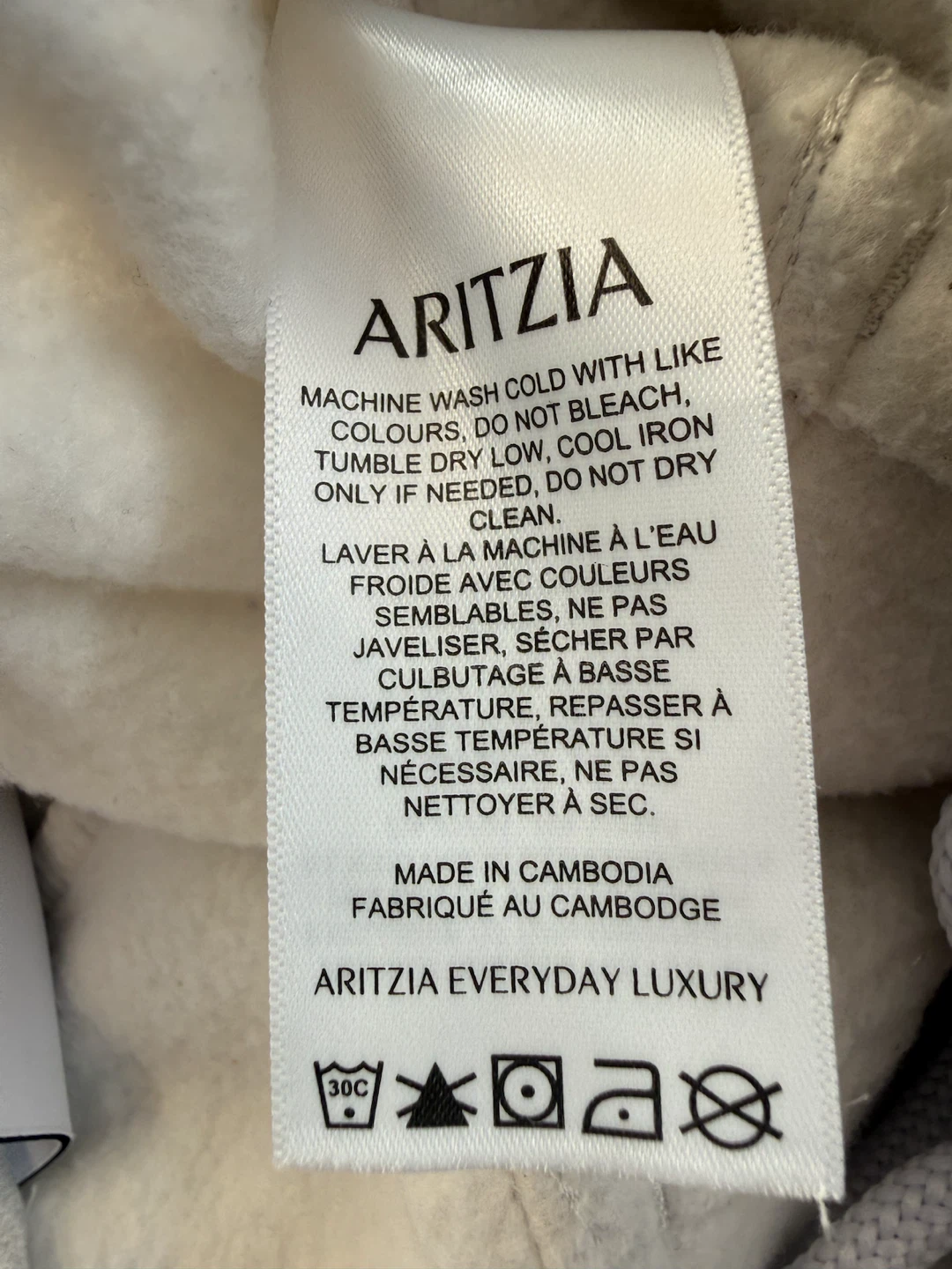 Aritzia Cargo Sweatpants-Medium/ Great Condition! (Unisex Fit) - photo 2
