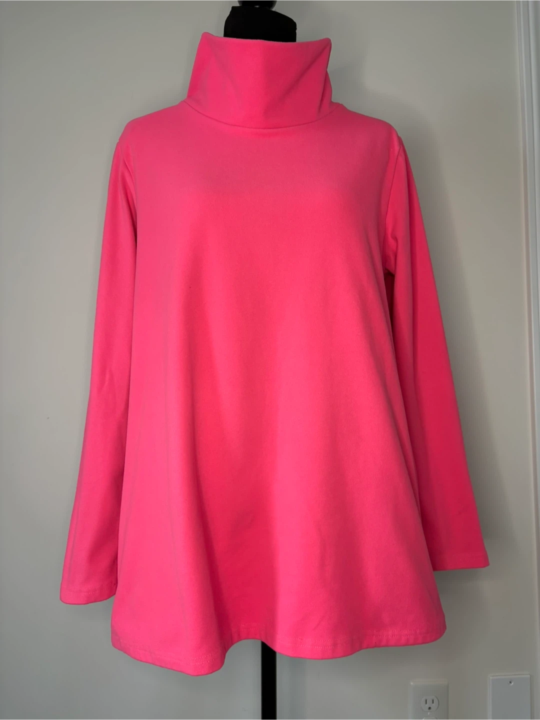 L a Bright Fleece Pink Tunic Top with Turtleneck (Super warm)