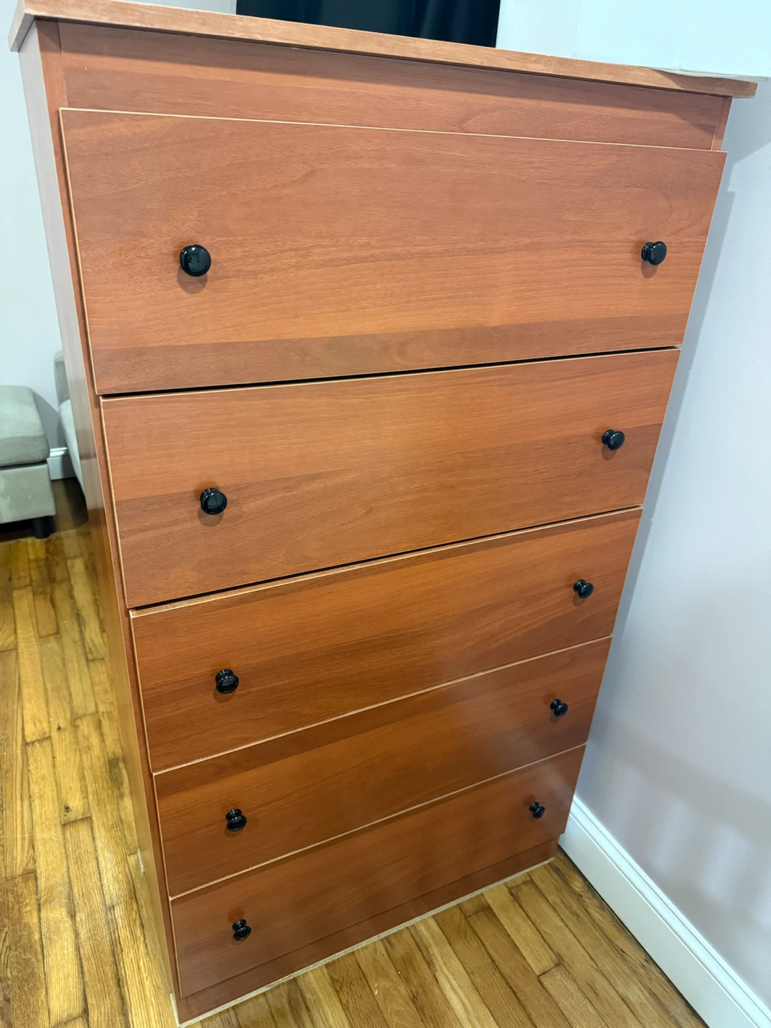 5-Drawer Tall Dresser / Chest of Drawers (Cherry Wood Finish)