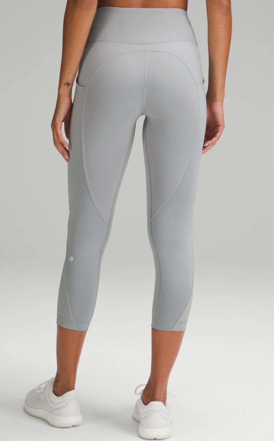 Size 8 (M) NEW with TAG! Lululemon Grey Capris - photo 4