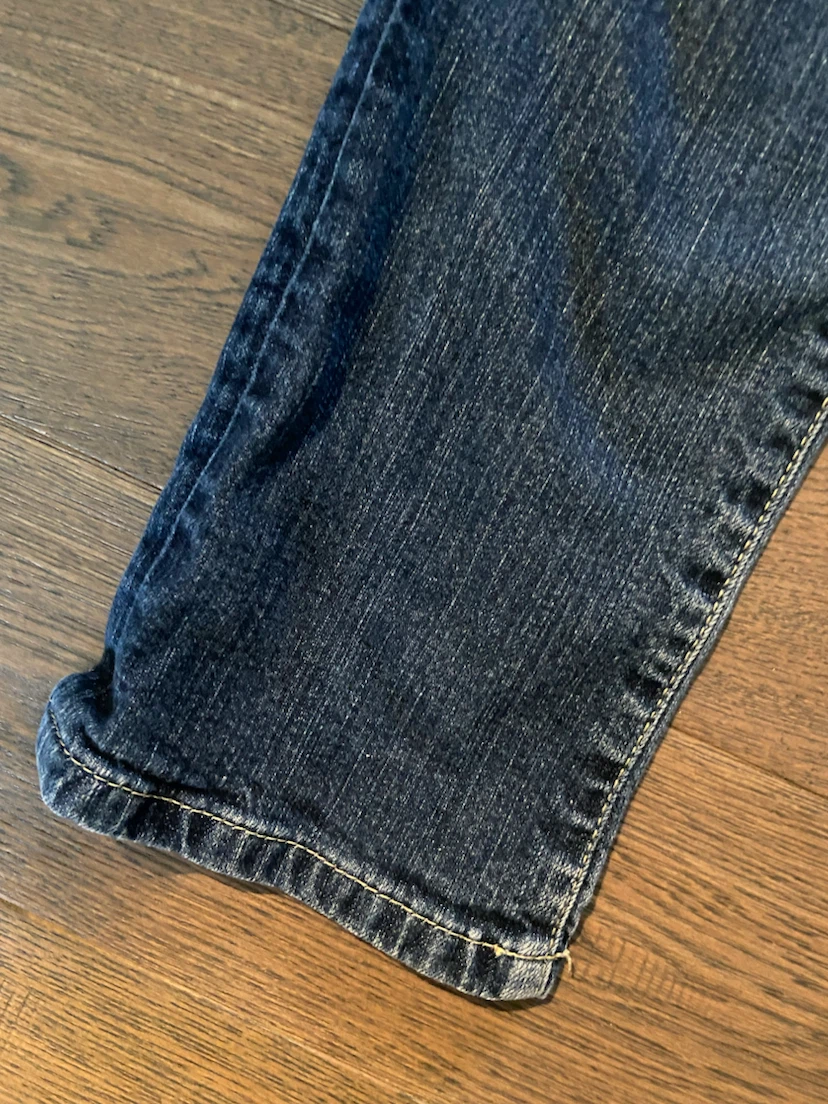 EUC: Vintage Y2K Low-Rose Guess Skinny Jeans Size 27 - photo 2