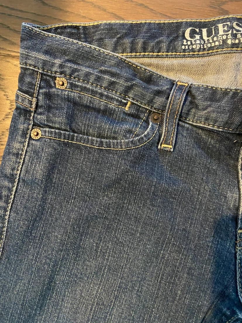 EUC: Vintage Y2K Low-Rose Guess Skinny Jeans Size 27 - photo 3