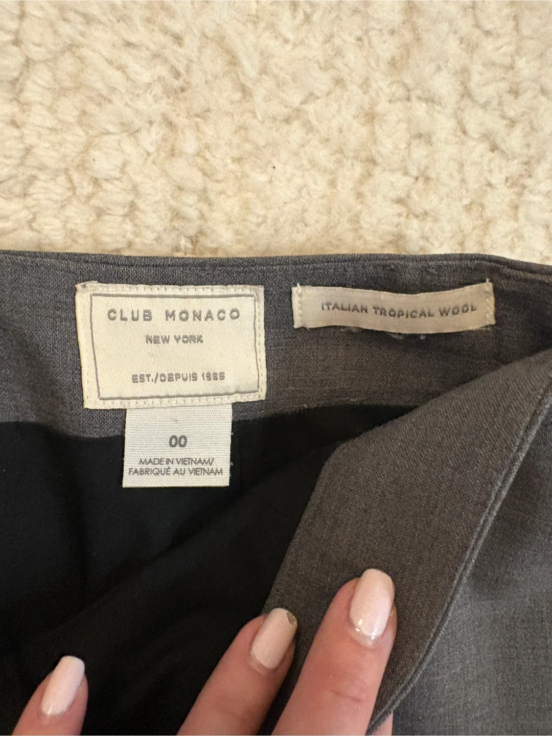 Club Monaco Tropical Italian Wool grey pencil skirt size 00 - photo 2