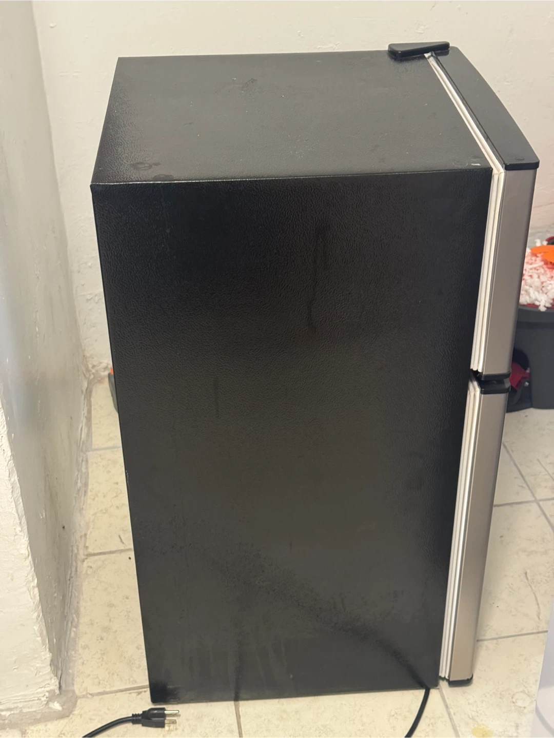 FRESTEC Mini fridge - photo 2