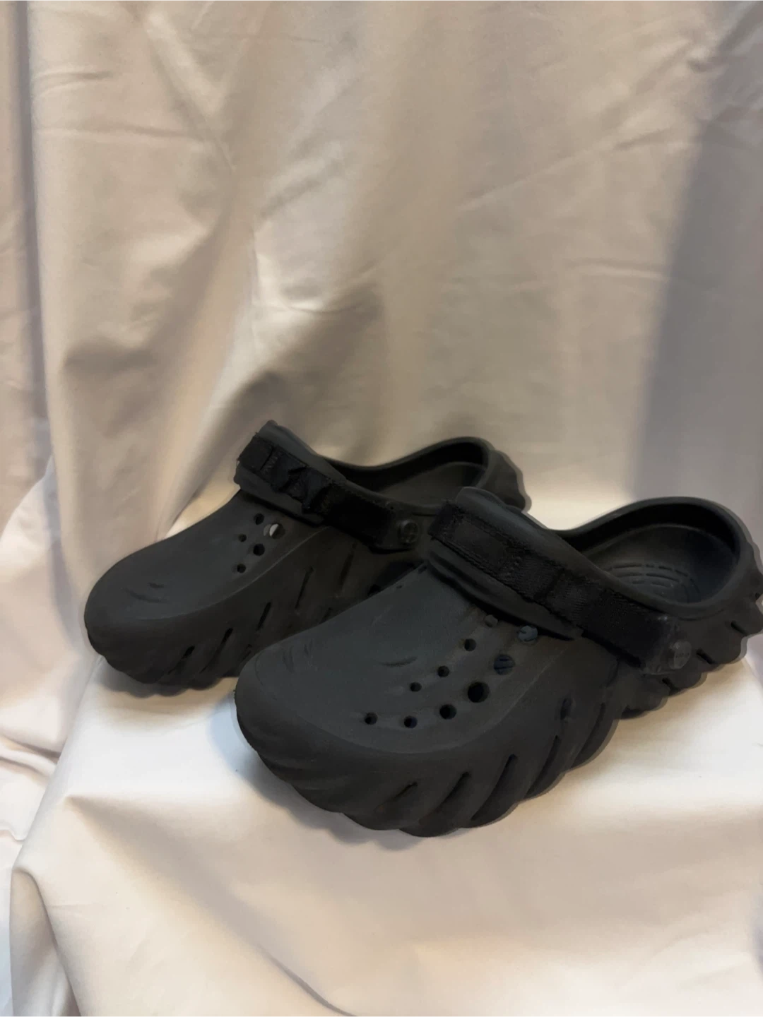 Crocs Echo Clog - size 8 women’s