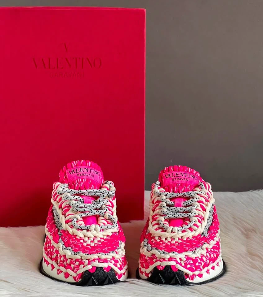 FOR SALE ‼️Valentino Garavani Knotted Macrame Crochet Sneakers