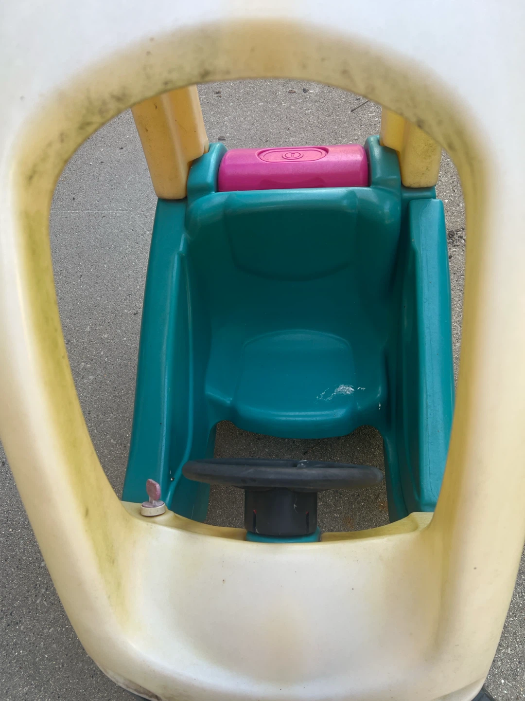 Little Tikes Cozy Coupe Toy Car - photo 2