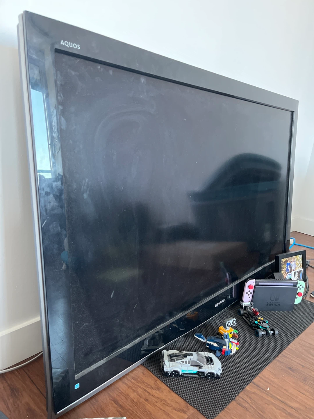 SHARP TV