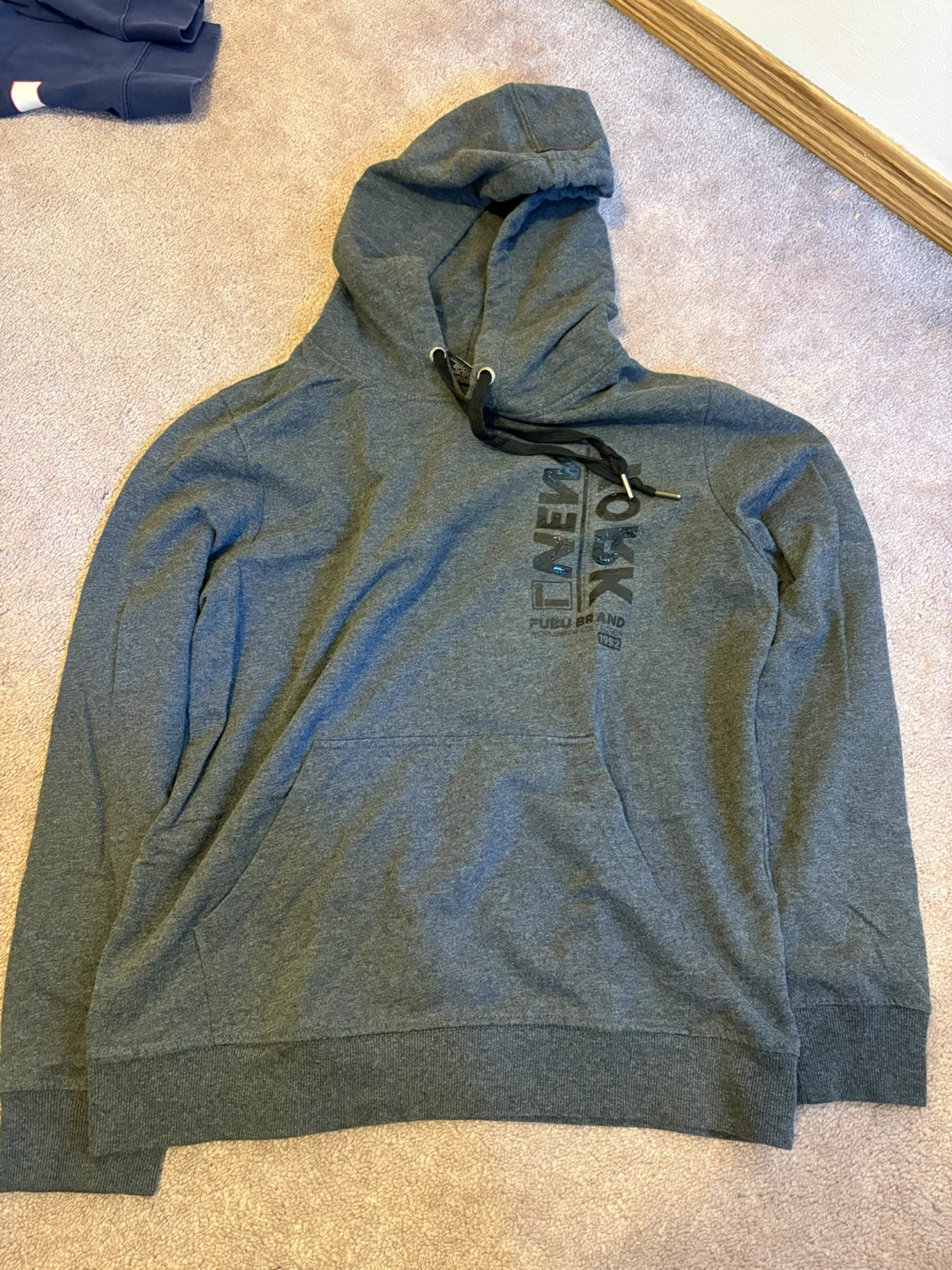 Hoodies/Sweater size Medium/Large