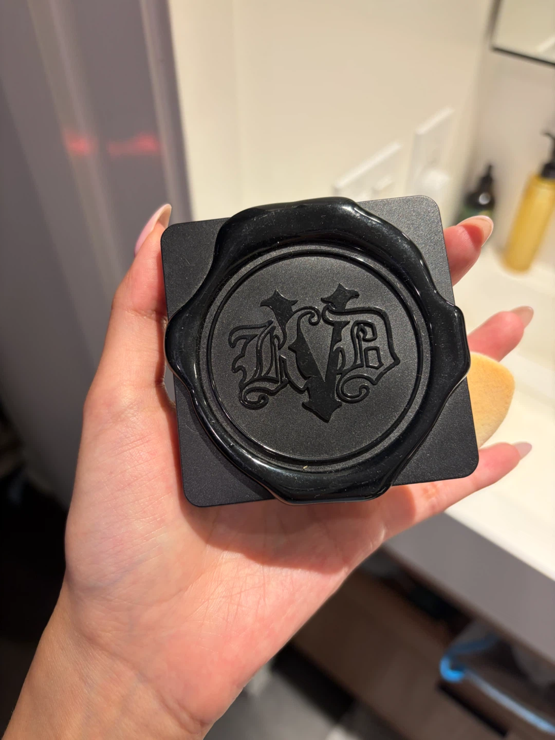 KVD Finishing powder