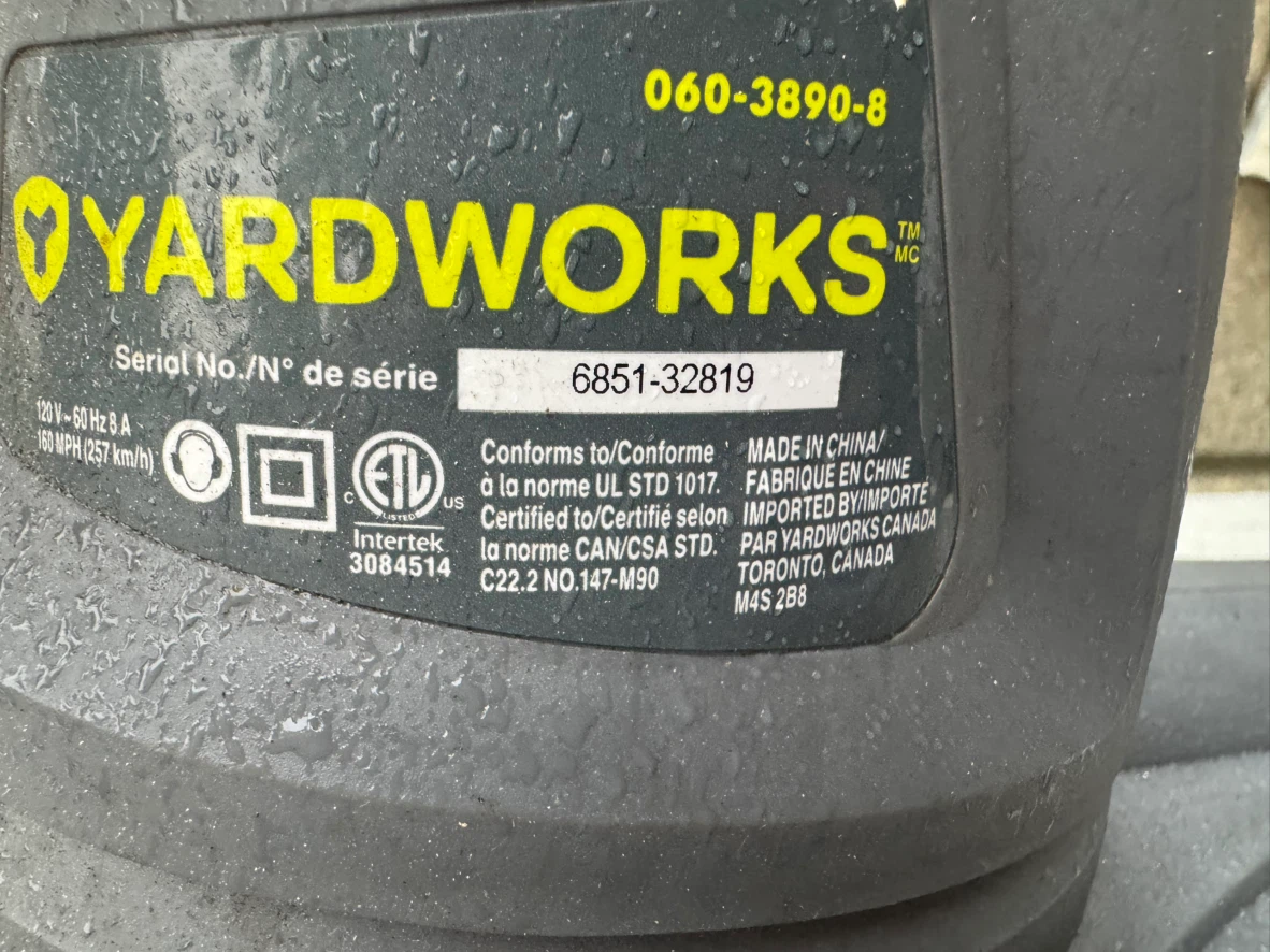 Yardworks 160 cfm electric leaf blower - photo 2