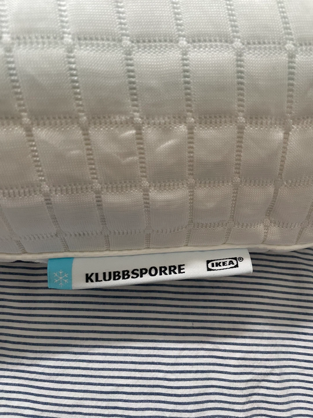 IKEA KLUBBSPORRE Ergonomic Pillow - photo 3