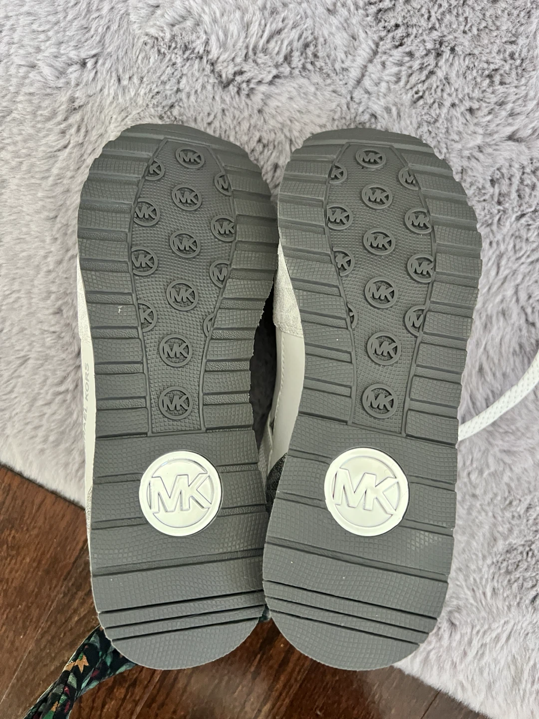 Michael Kors White & Silver Logo Sneakers - photo 3
