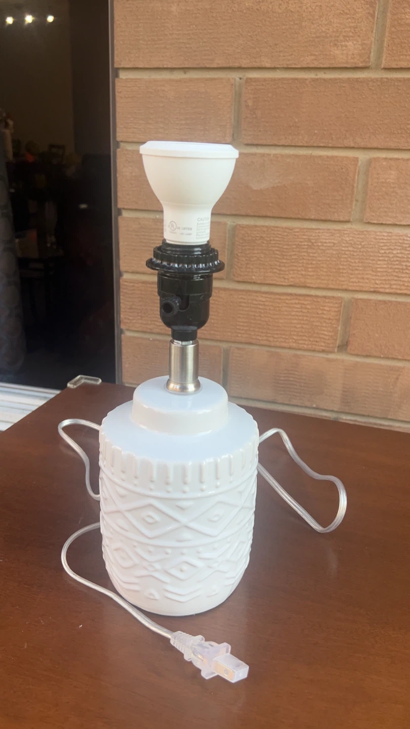 White Ceramic Table Lamp