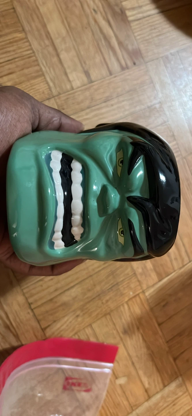 Hulk 3D Ceramic Mug – $5
