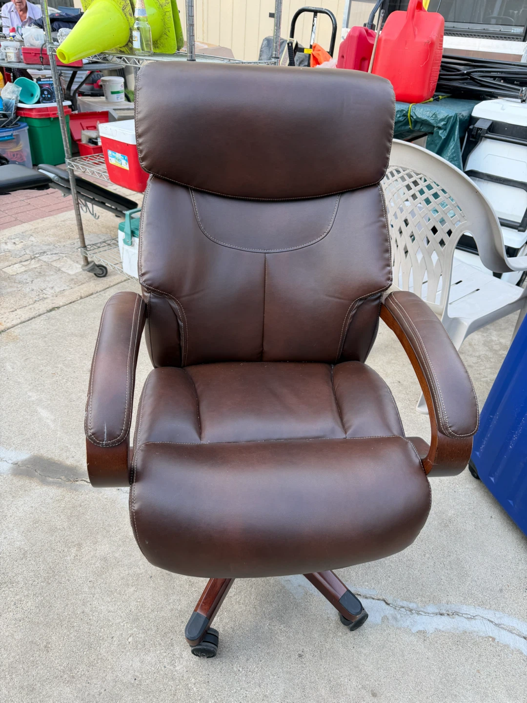 La-Z-Boy Brown Executive Office Chair