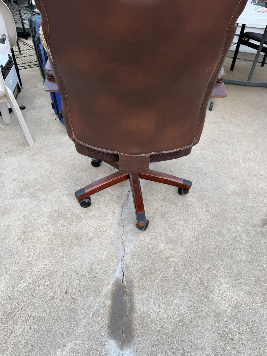 La-Z-Boy Brown Executive Office Chair - photo 4