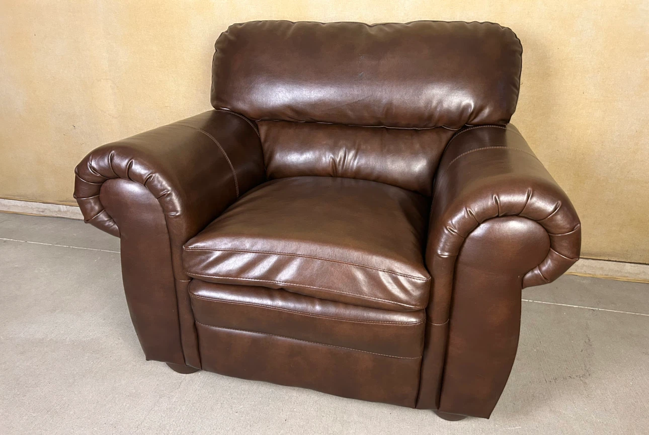 DELIVERY AVAILABLE! LIGHT BROWN SOFA + CHAIR FOR $100! - photo 3