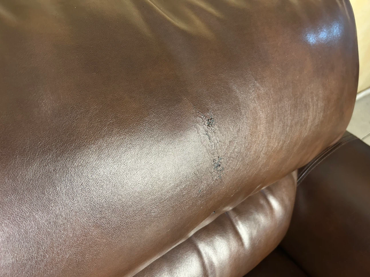 DELIVERY AVAILABLE! LIGHT BROWN SOFA + CHAIR FOR $100! - photo 5