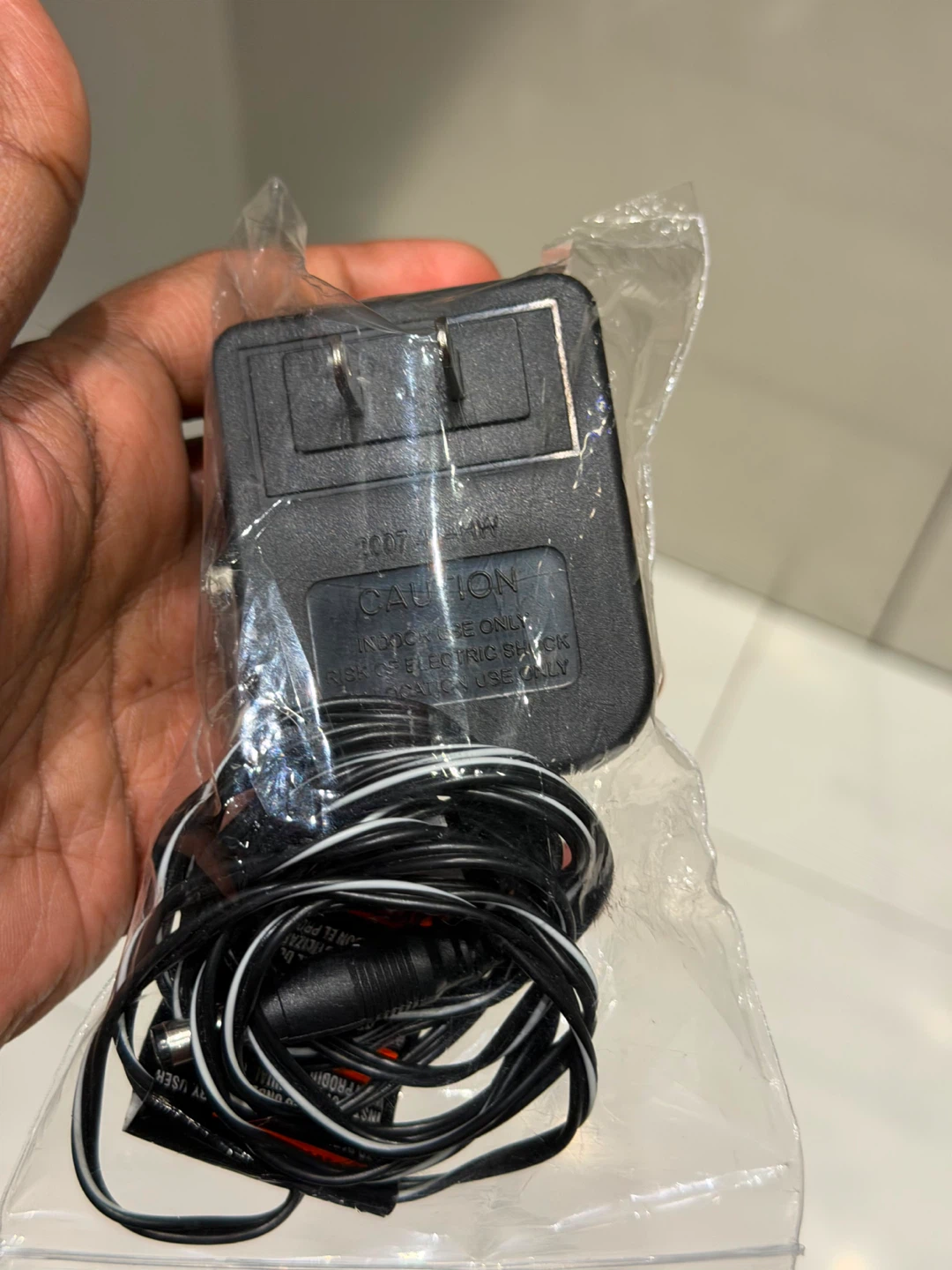 Black & Decker 12V Power Adapter - photo 2