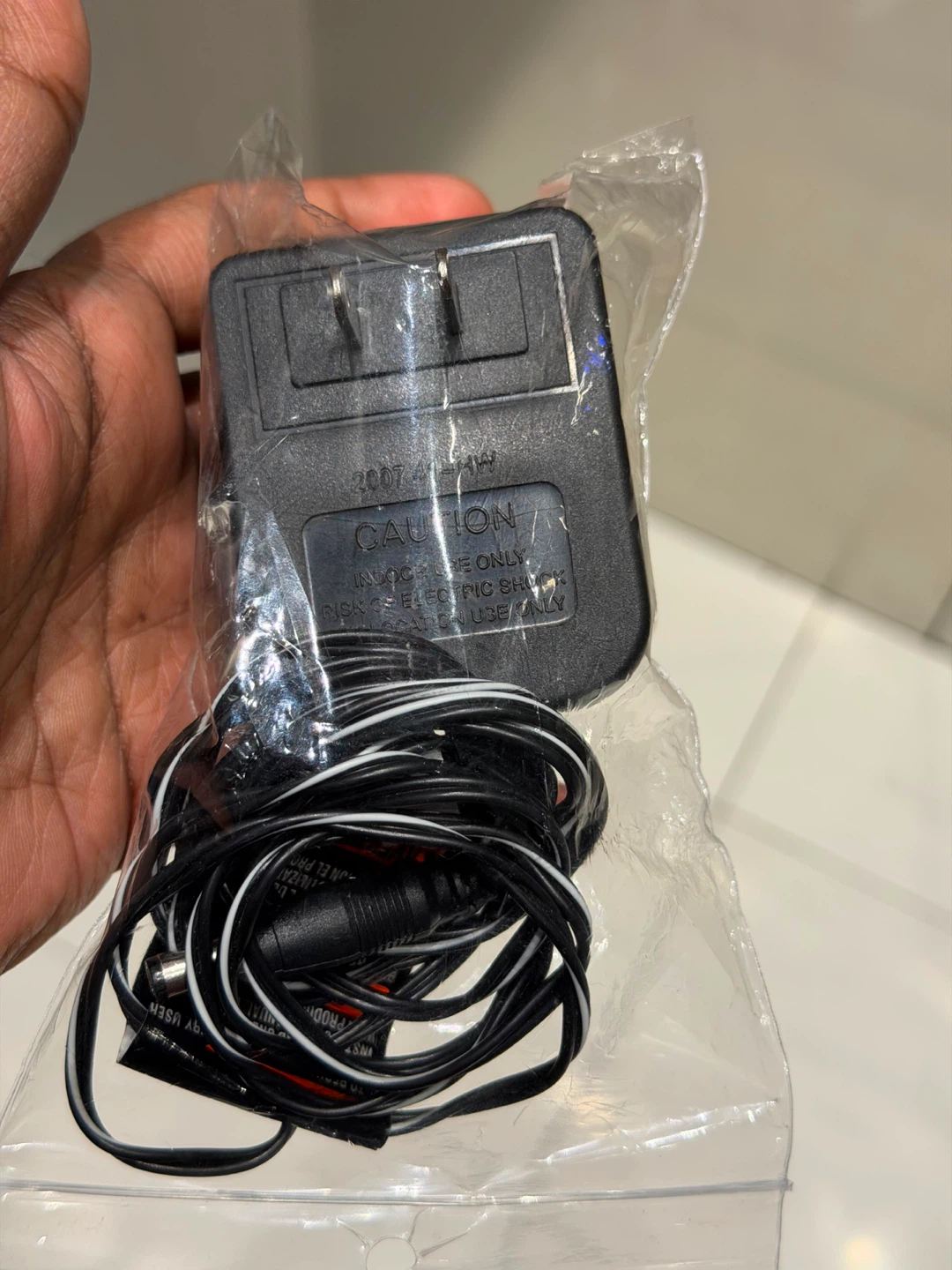 Black & Decker 12V Power Adapter - photo 3