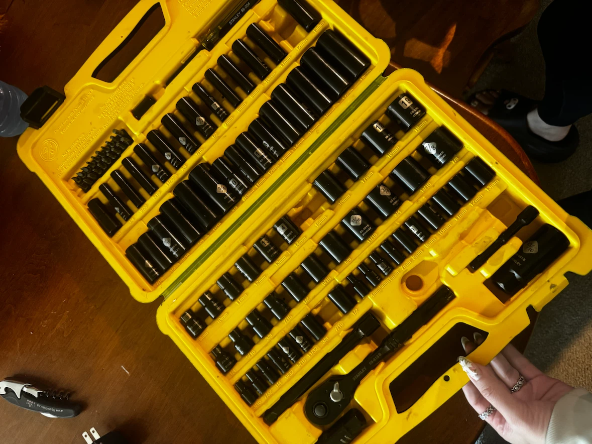 Stanley Professional Grade 99-Piece Socket Set - photo 2