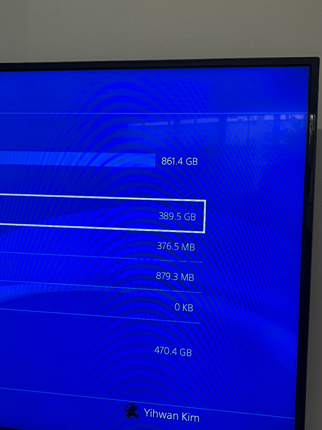 PS4 with games - photo 3