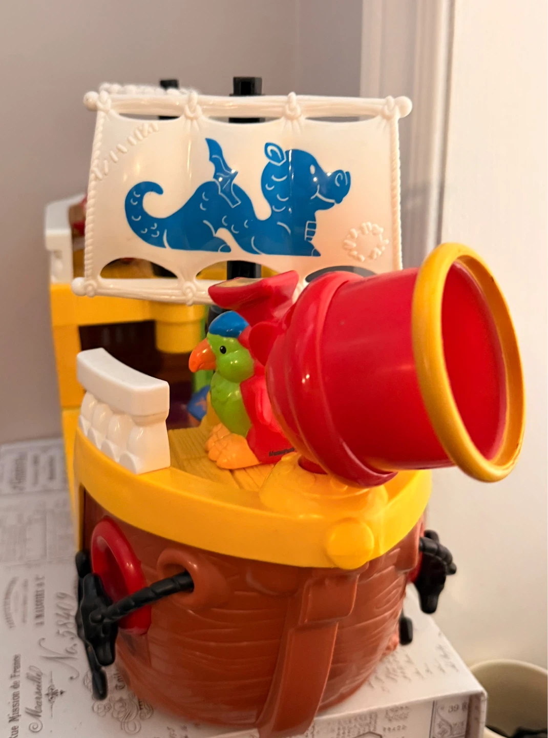 Fisher-Price Little People Pirate Ship Playset - photo 3