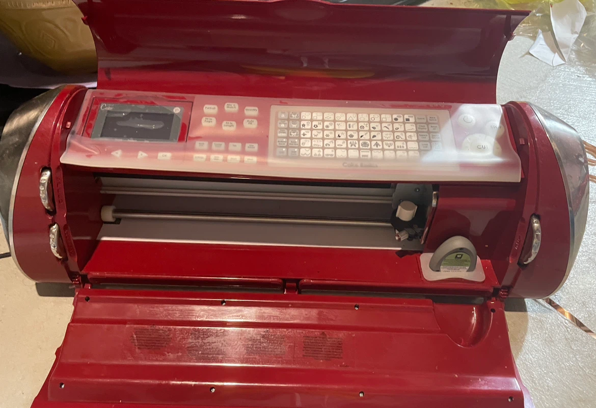 Cricut Cake Personal Electronic Cutter Machine - photo 3