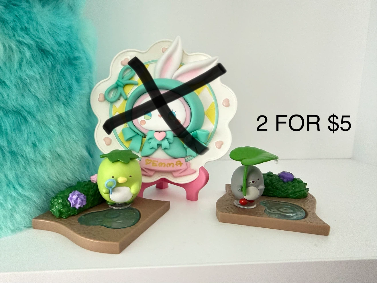DECLUTTERING ITEMS (PRICE LISTED IN THE PHOTO)