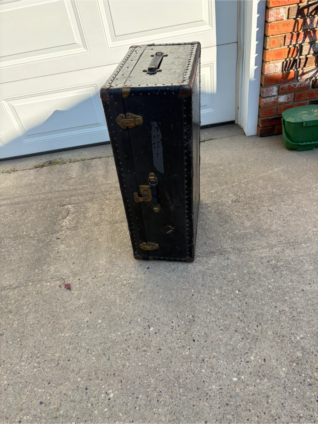 Vintage Black Trunk Suitcase - photo 2