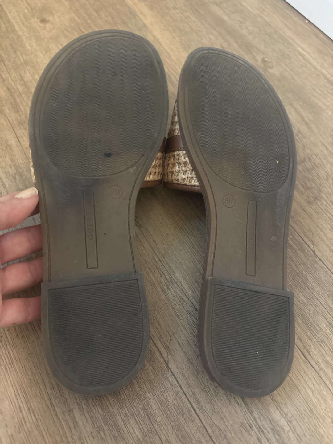 Guess size 8 sandals - photo 3