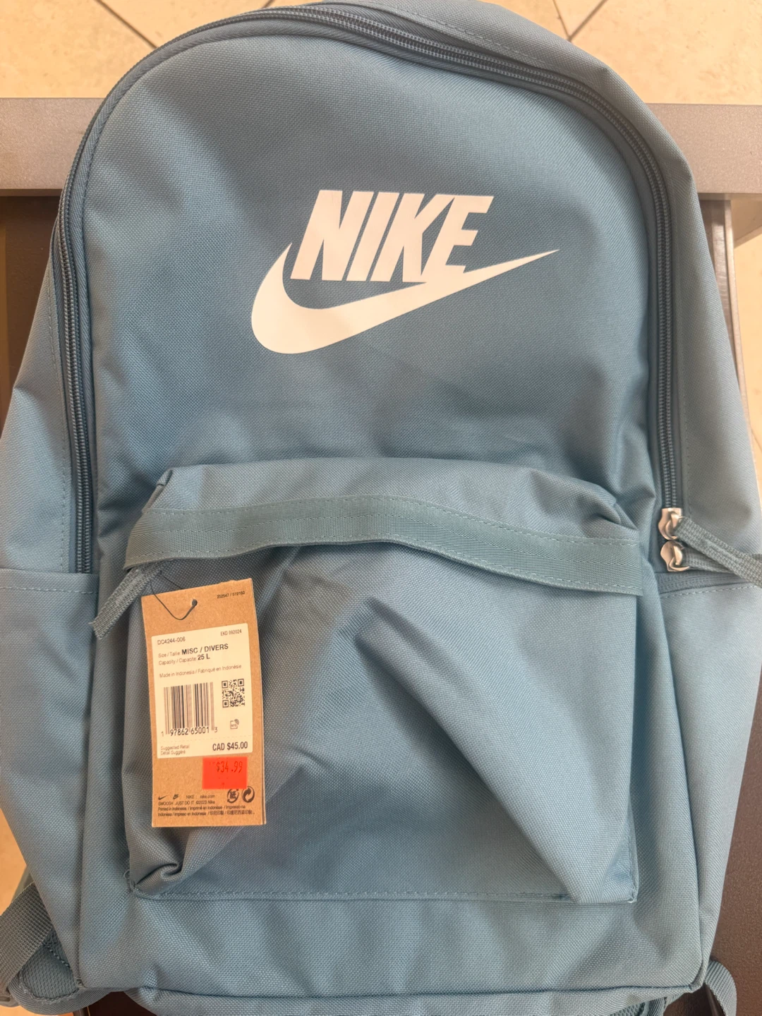 New Nike back pack