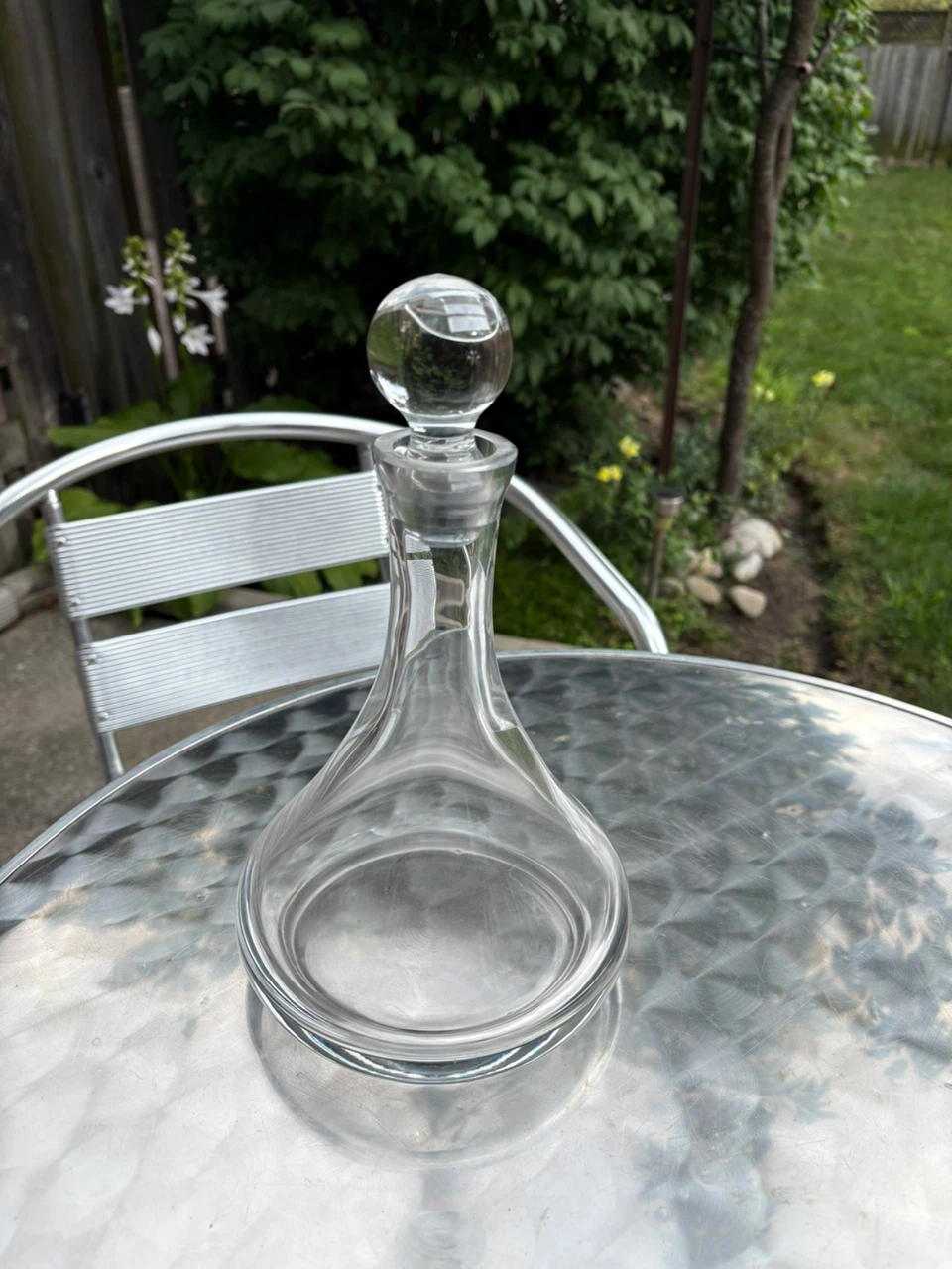 Glass Decanter with Stopper