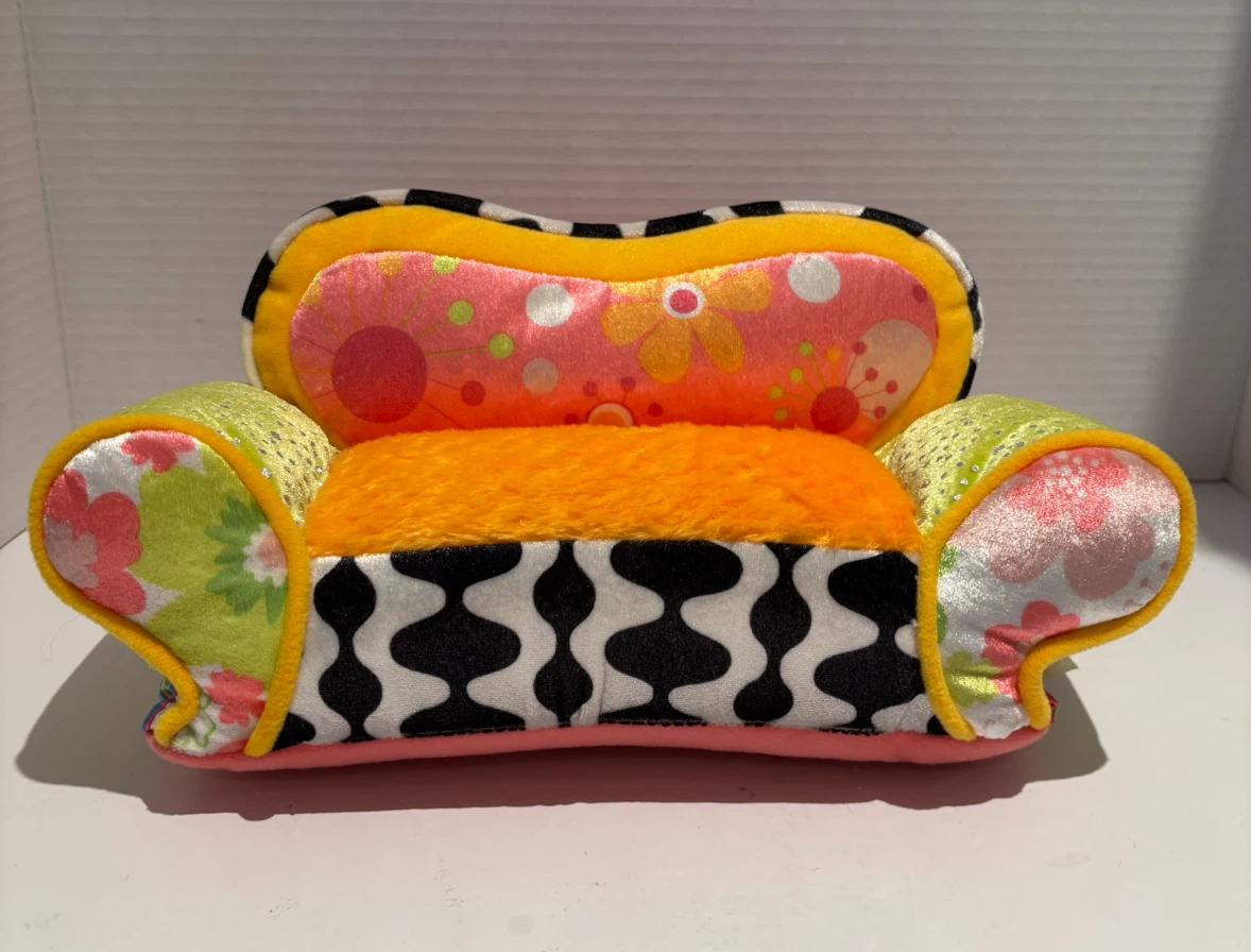 Groovy Girls Vanity and Sofa Playset - photo 5